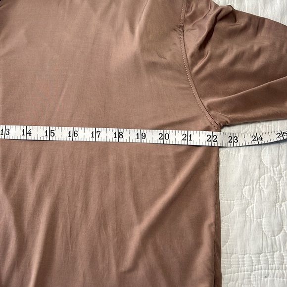 LYR splendid Brow shirt. - Picture 7 of 8